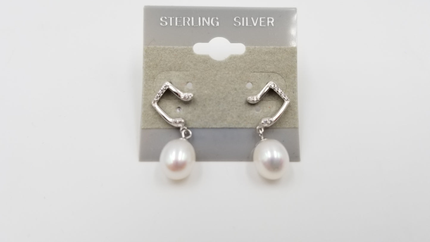 FRESHWATER CULTURE PEARLS STERLING SILVER MUSIC NOTE PUSH BACK DROP EARRINGS