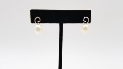 FRESHWATER CULTURE PEARLS STERLING SILVER PUSH BACK EARRINGS
