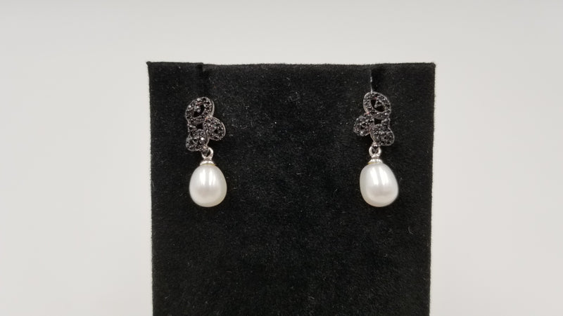 FRESHWATER CULTURE PEARLS W/ BLACK CZ  STERLING SILVER PUSH BACK EARRINGS