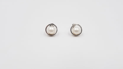 FRESHWATER CULTURE PEARLS STERLING SILVER PUSH BACK EARRINGS