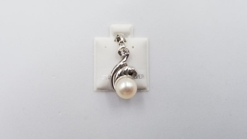 FRESHWATER CULTURE PEARL W/CUBIC ZIRCONIA STERLING SILVER PENDANT