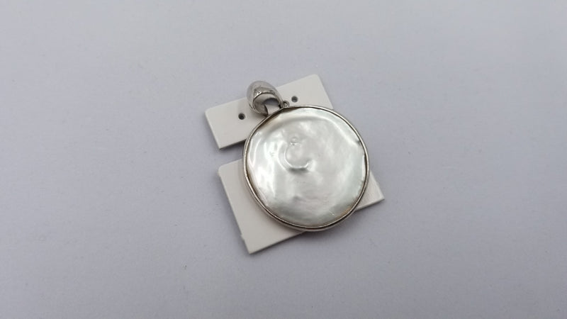 FRESHWATER SUPER SIZE COIN PEARL IN STERLING SILVER PENDANT