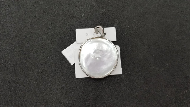 FRESHWATER SUPER SIZE COIN PEARL IN STERLING SILVER PENDANT