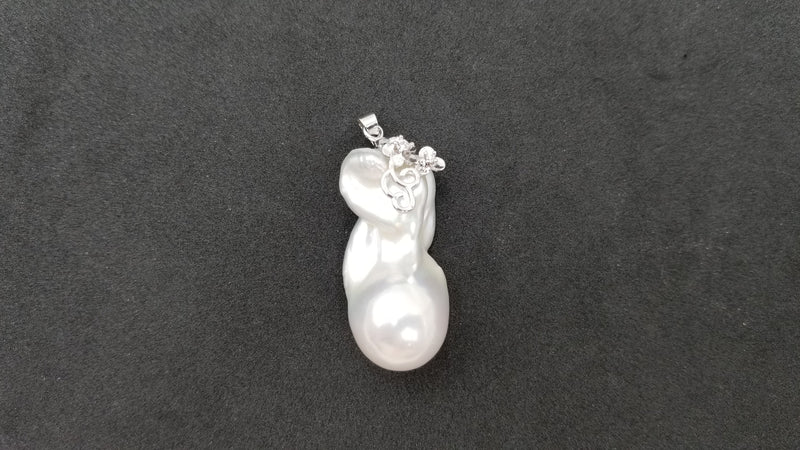 FRESHWATER BAROQUE FREEFORM PEARL STERLING SILVER PENDANT