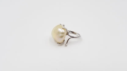 FRESHWATER BAROQUE NUCLEUS PEARL STERLING SILVER RING