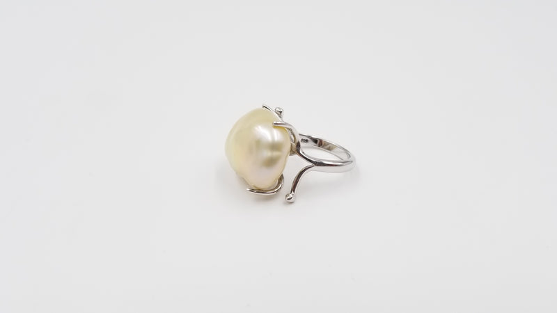 FRESHWATER BAROQUE NUCLEUS PEARL STERLING SILVER RING