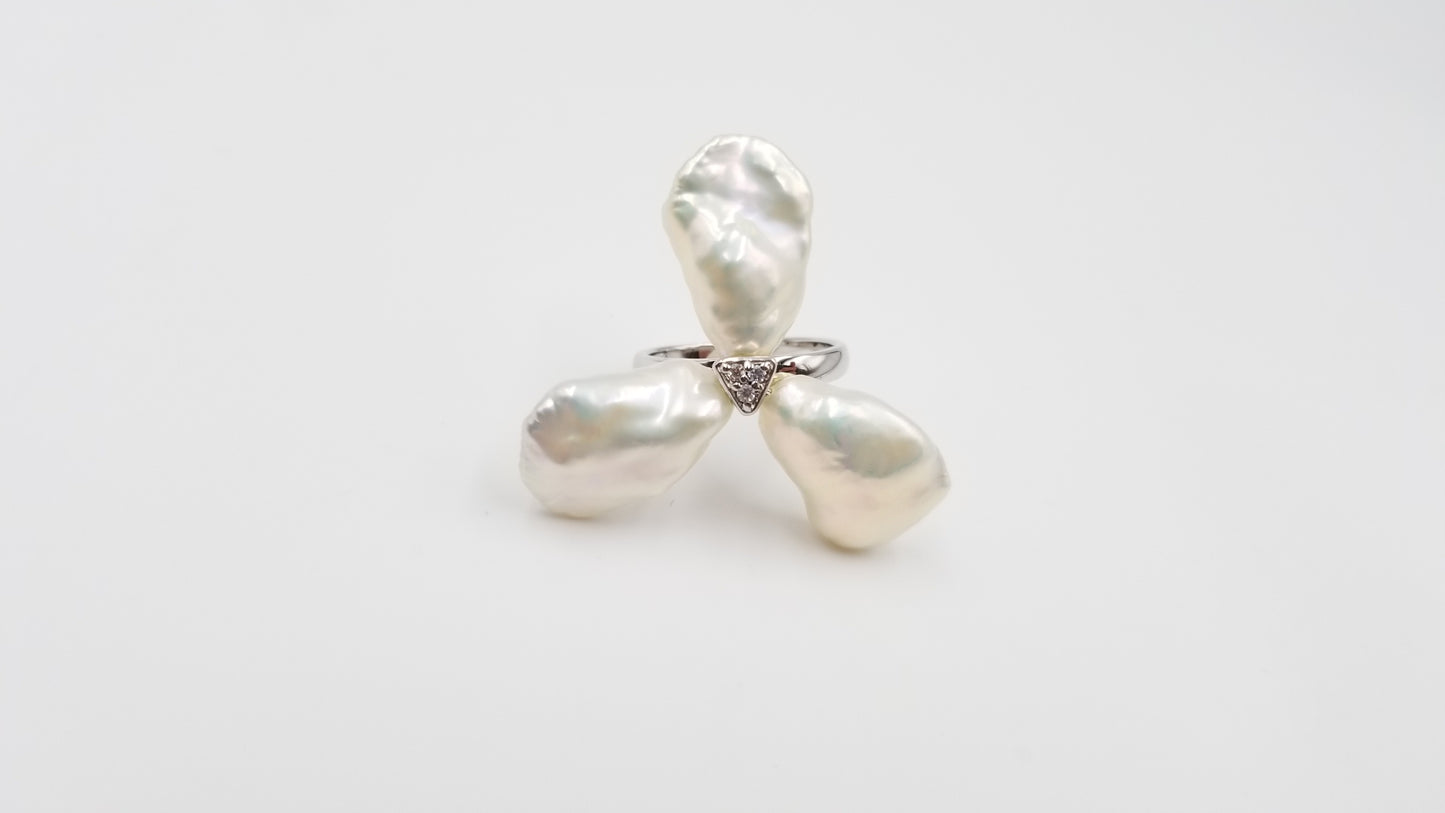 FRESHWATER KESHI PEARLS W/ CZ STERLING SILVER RING