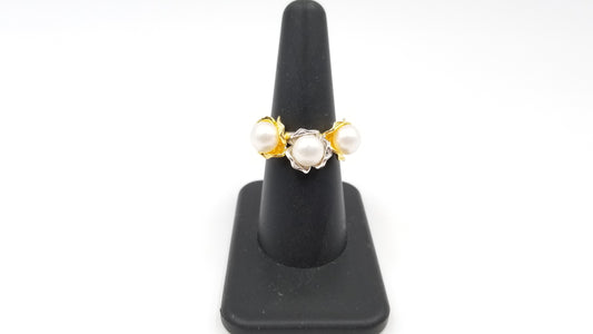 FRESHWATER 3 POTATO PEARLS TWO TONE STERLING SILVER RING