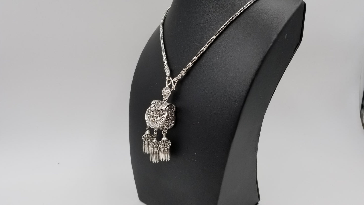STERLING SILVER TREASURE BAG SPECIAL DESIGNS NECKLACE