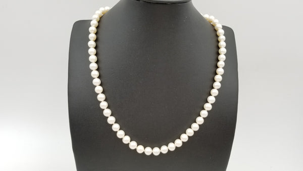 FRESHWATER CULTURE PEARLS 6.5-7 MM 14 KT WHITE GOLD CLASP 18 " CLASSIC STRAND NECKLACE