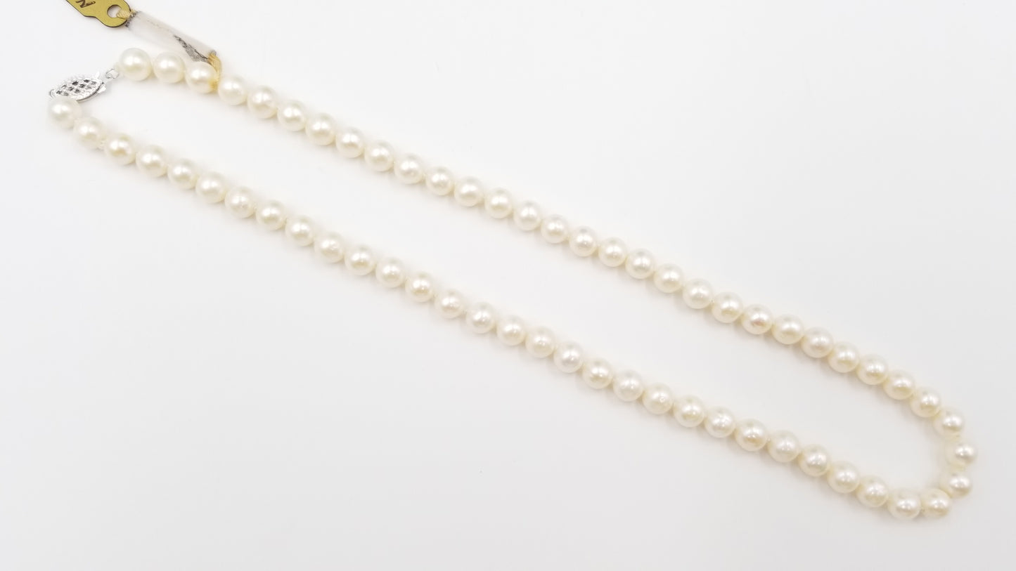 FRESHWATER CULTURE PEARLS 6.5-7 MM 14 KT WHITE GOLD CLASP 18 " CLASSIC STRAND NECKLACE
