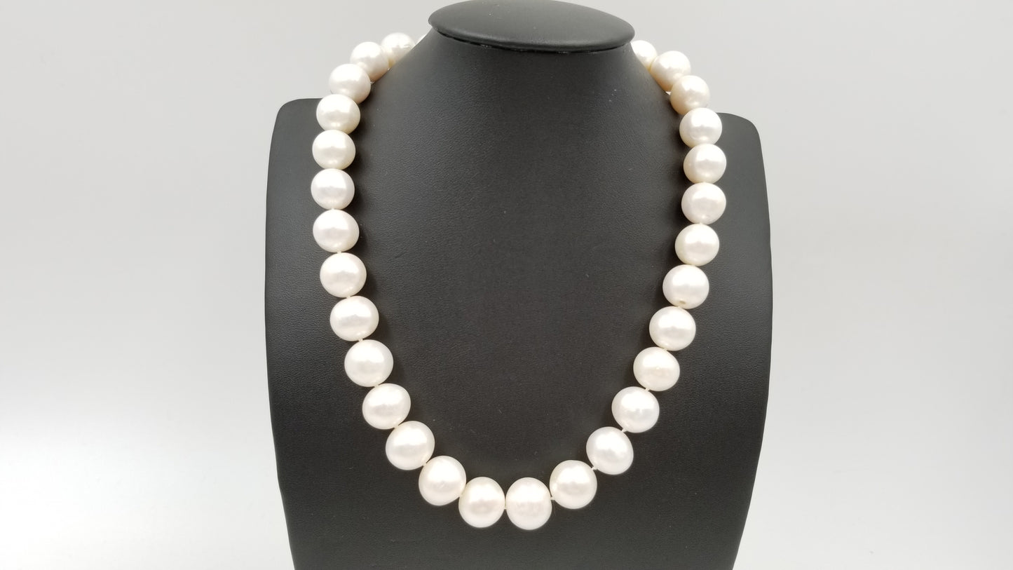 FRESHWATER CULTURE PEARL 12-14 MM CLASSIC STERLING SILVER CLASP NECKLACE