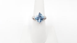 BLUE TOPAZ ( SQUARE CHECKER BOARD CUT ) WITH DIAMONDS 14 KT WHITE GOLD RING