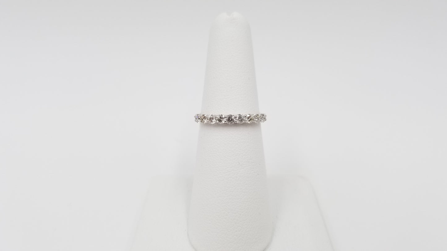 DIAMONDS 0.50 CT 18 KT WHITE GOLD BAND