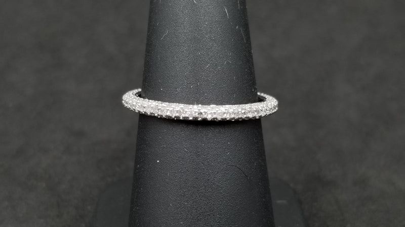 DIAMONDS 0.97 CT 14 KT WHITE GOLD PAVE SET ETERNITY BAND