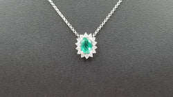 EMERALD ( OVAL ) WITH DIAMONDS CLASSIC 18 KT WHITE GOLD SLIDE NECKLACE