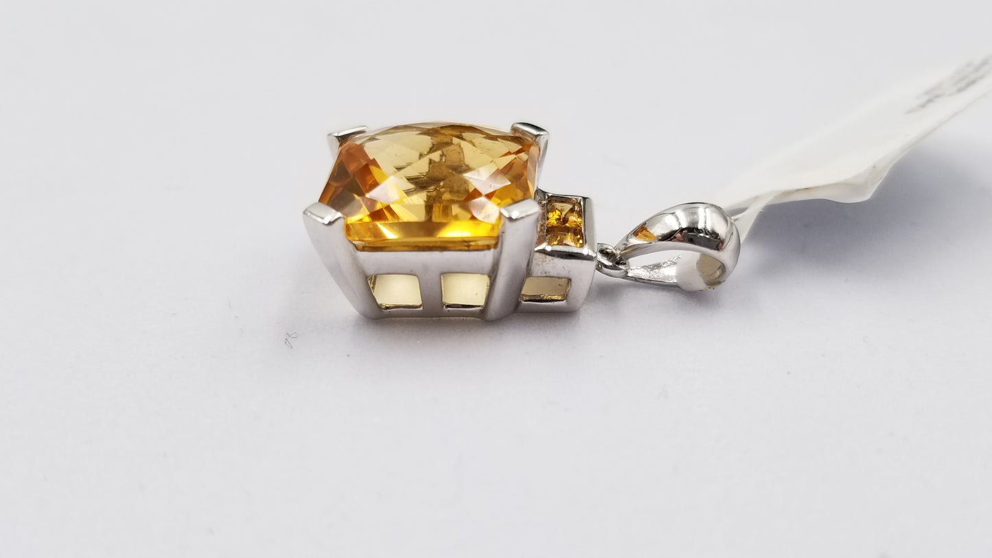 CITRINE ( SQUARE CHECKERBOARD CUT ) 14 KT WHITE GOLD PENDANT