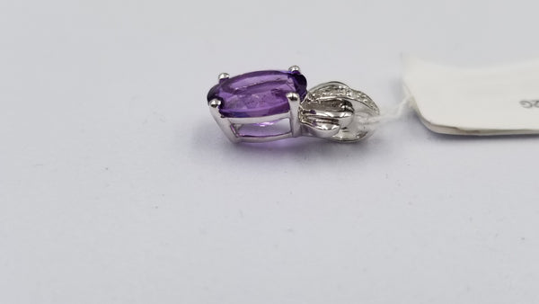 AMETHYST ( OVAL ) WITH DIAMONDS 14 KT WHITE GOLD PENDANT