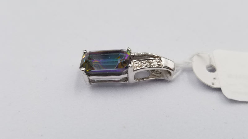 MYSTIC TOPAZ ( EMERALD CUT ) WITH DIAMONDS 14 KT WHITE GOLD PENDANT