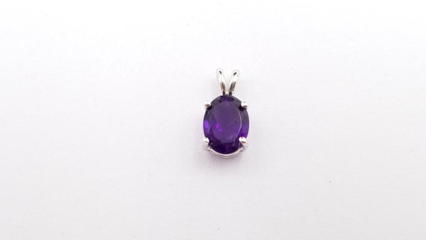 AMETHYST ( OVAL ) 14 KT WHITE GOLD PENDANT