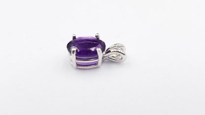 AMETHYST ( OVAL ) 14 KT WHITE GOLD PENDANT