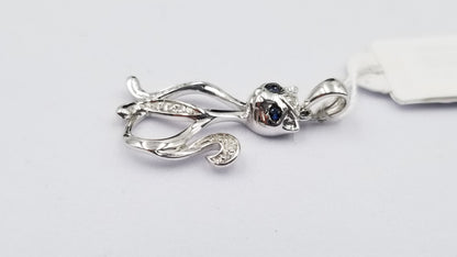 SAPPHIRE WITH DIAMONDS 14 KT WHITE GOLD PENTHER PENDANT