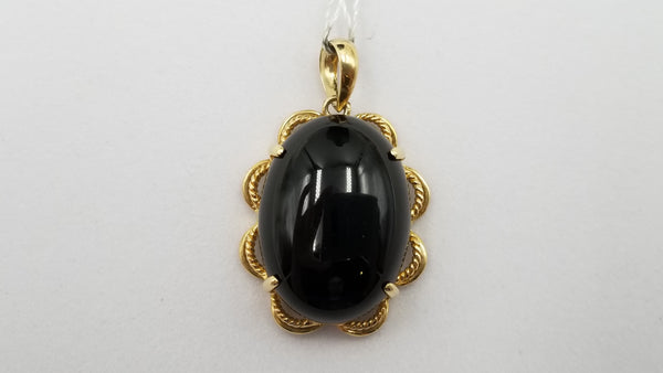 CABOCHON BLACK JADE ( OVAL ) 14 KT YELLOW GOLD PENDANT