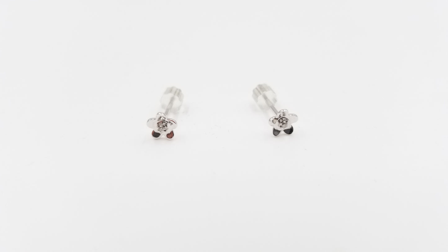 DIAMONDS 14 KT WHITE GOLD FLOWER PUSH BACK EARRINGS