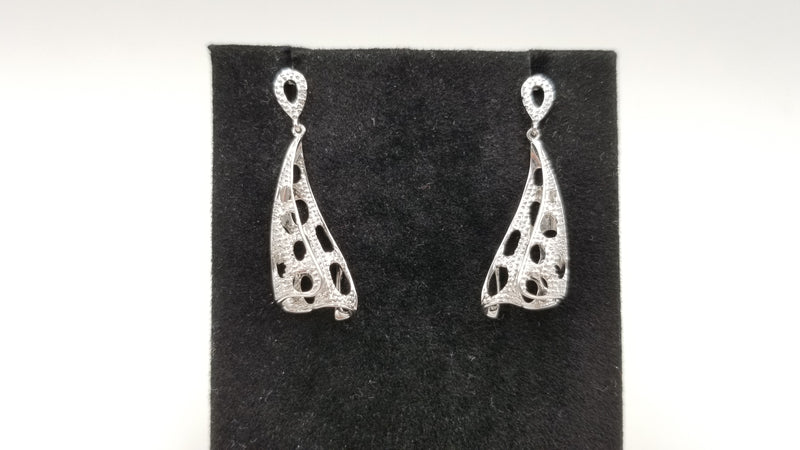 DIAMONDS 14 KT WHITE GOLD SPECIAL DESIGNS PUSH BACKS DANGLE EARRINGS