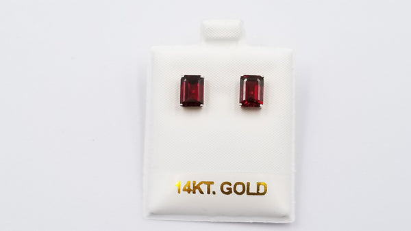 GARNET 6X8 MM EMERALD CUT 14 KT WHITE GOLD STUD EARRINGS