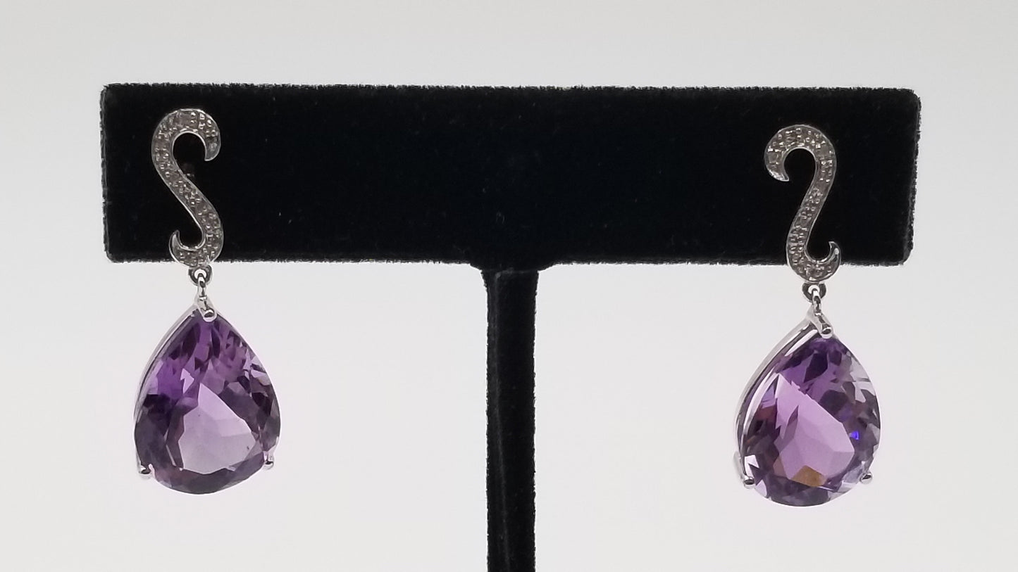 AMETHYST ( PEAR SHAPE ) WITH DIAMONDS 14 KT WHITE GOLD PUSH BACKS DANGLE EARRINGS