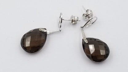 SMOKY QUARTZ ( PEAR SHAPE CHECKERBOARD CUT )14 KT WHITE GOLD PUSH BACK DROP EARRINGS