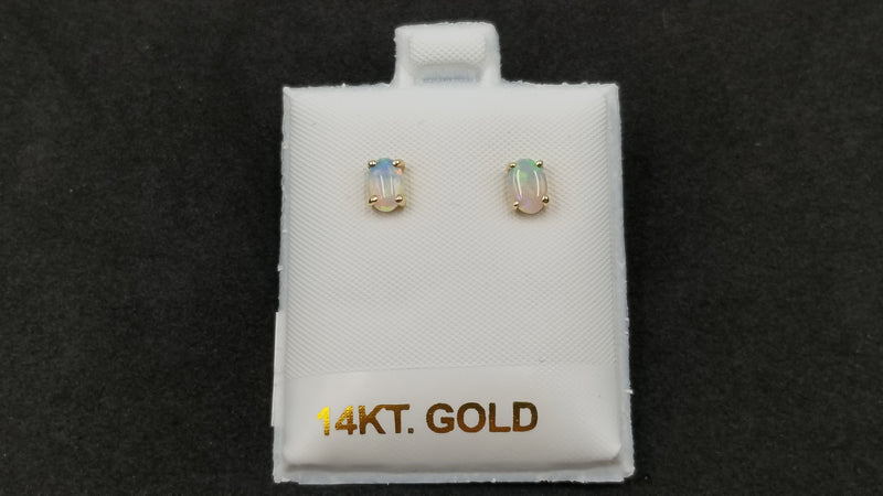 OPAL ( AUSTRALIAN ) OVAL SHAPE 14 KT YELLOW GOLD STUD EARRINGS