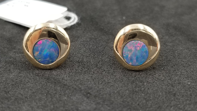 OPAL INLAY ( AUSTRALIA )ROUND 14 KT YELLOW GOLD STUD EARRINGS