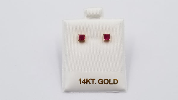 RUBY 4MM SQUARE CUT 14 KT YELLOW GOLD STUD EARRINGS