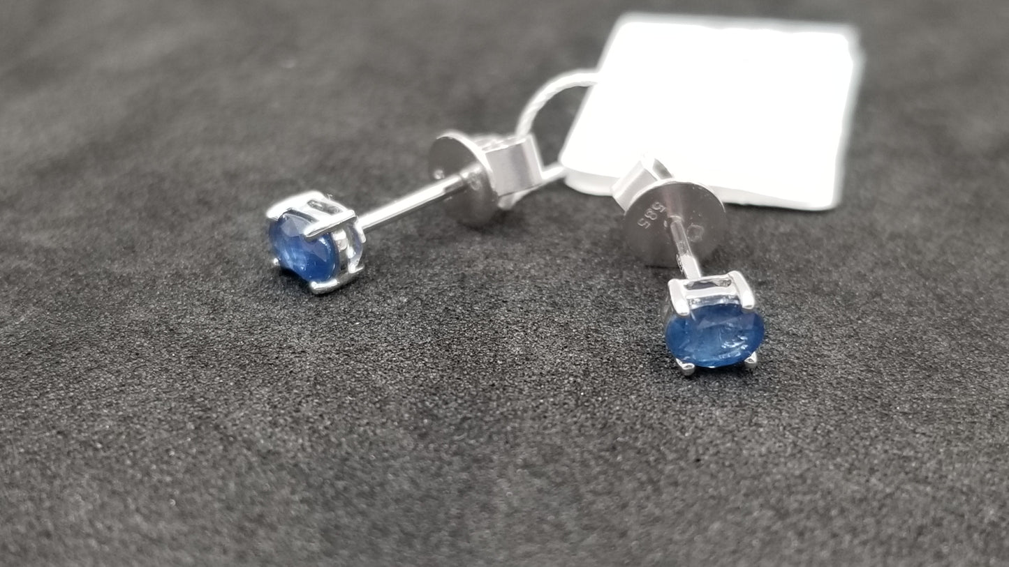 SAPPHIRE 3X4 MM OVAL 14 KT WHITE GOLD STUD EARRINGS