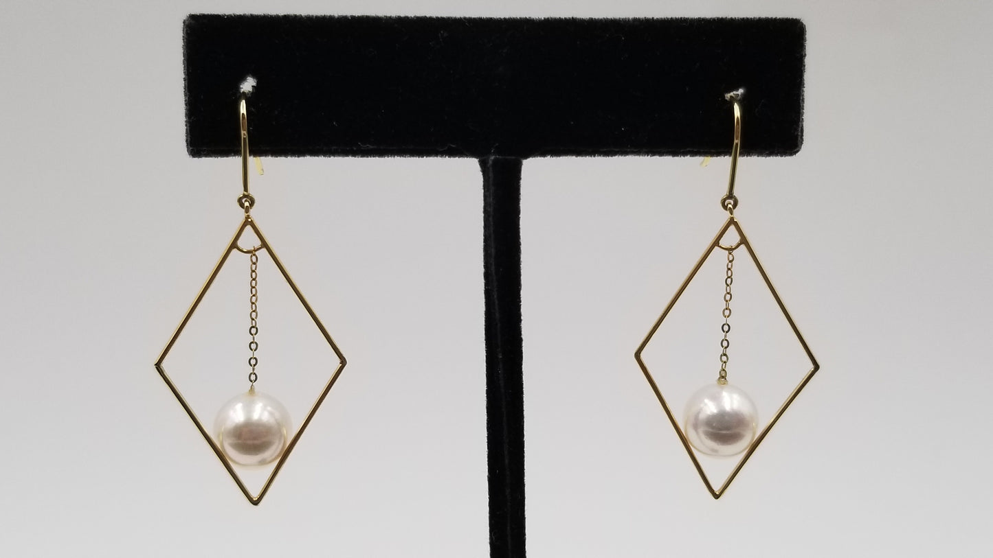 AKOYA CULTURE PEARL 8-8.5 MM 18 KT YELLOW GOLD DESIGNS WIRE DANGLE EARRINGS