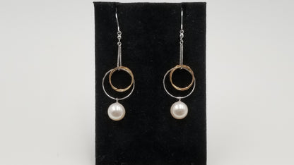 FRESHWATER CULTURE PEARL 8.5-9 MM 18 KT WHITE / YELLOW GOLD TWO TONE WIRE DANGLE EARRINGS
