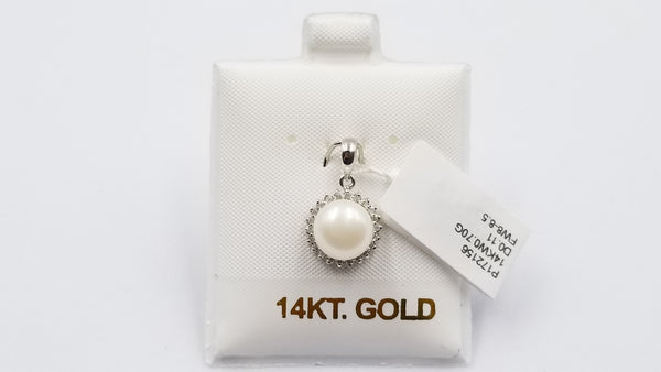 FRESHWATER CULTURE POTATO PEARL WITH DIAMONDS 14 KT WHITE GOLD CLASSIC PENDANT
