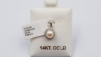 FRESHWATER CULTURE POTATO PEARL WITH DIAMONDS 14 KT WHITE GOLD CLASSIC PENDANT