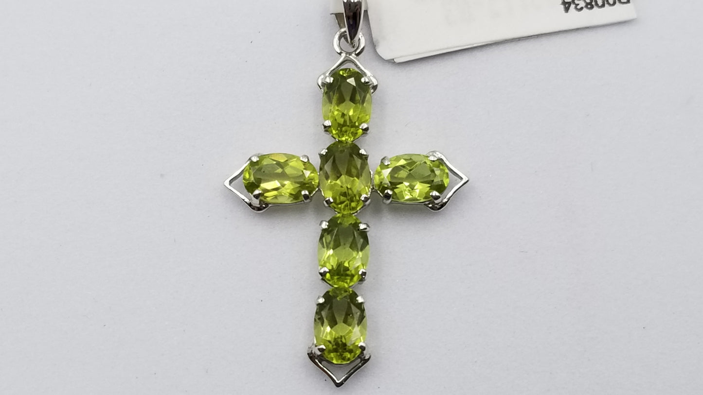 PERIDOT ( OVAL ) 14 KT WHITE GOLD CROSS PENDANT