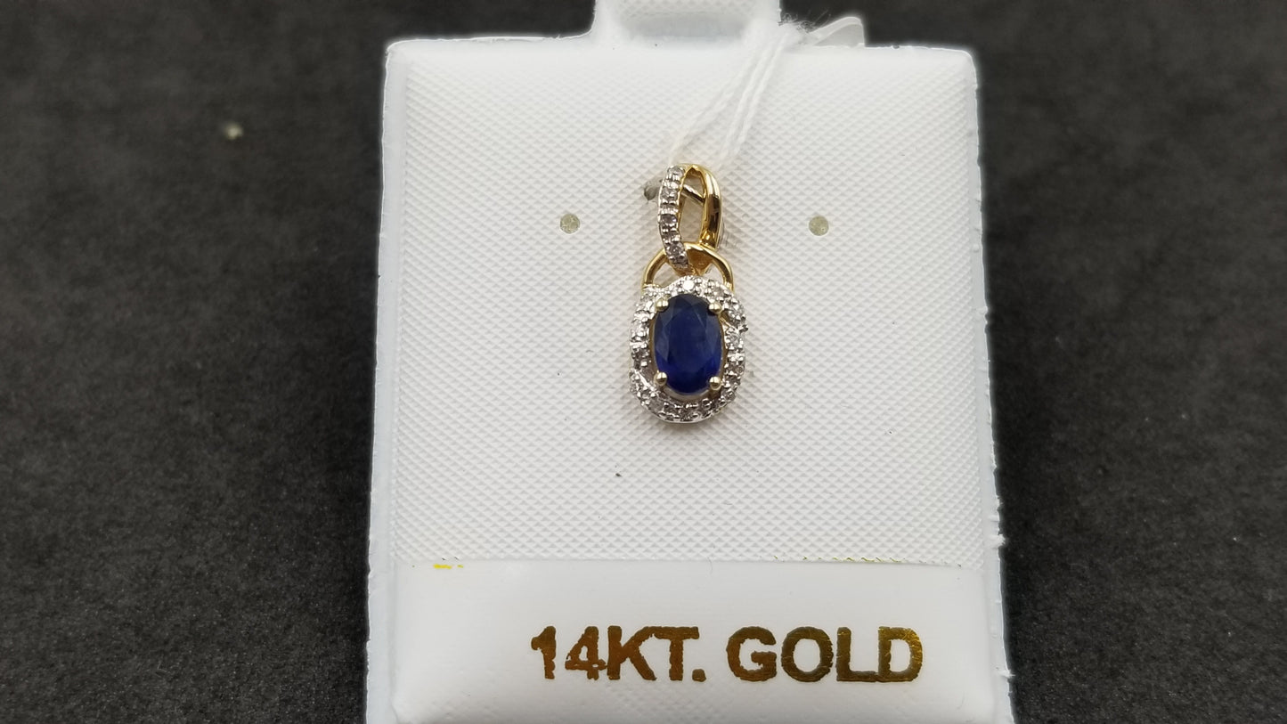 SAPPHIRE WITH DIAMONDS 14 KT YELLOW GOLD PENDANT