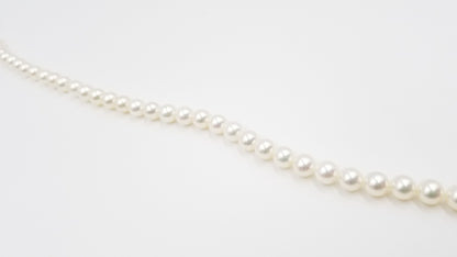 AKOYA SALT WATER CULTURE PEARL AA  8-8.5 MM 15.8 " STRAND
