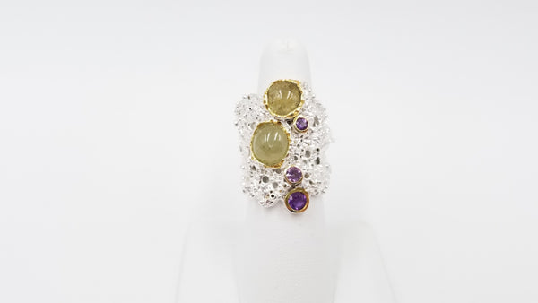 GREEN MALL GARNET W/ AMETHYSTS STERLING SILVER TWO TONE RING