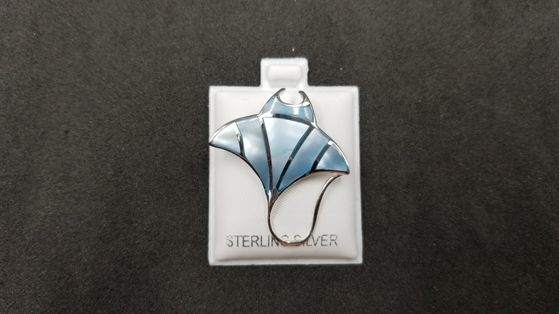 STERLING SILVER W/ BLUE MOTHER OF PEARL STING RAY PENDANT