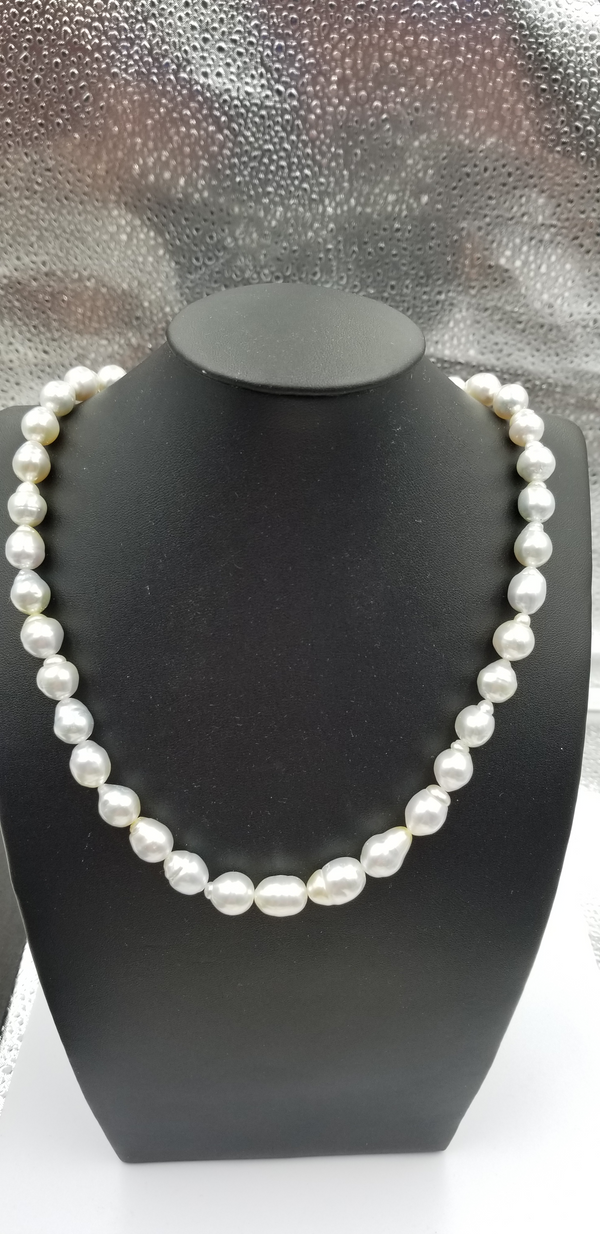 HIGH LUSTRE 9-10 MM BAROQUE SOUTHSEA PEARLS STRANDS 18"