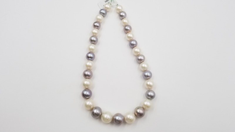 MULTI COLORED WHITE / GREY FRESHWATER CULTURE PEARL 11-15 MM ROUND STRAND