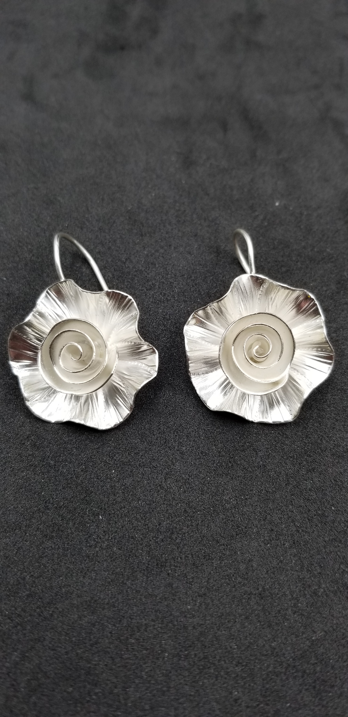 STERLING SILVER FLOWER EARRINGS
